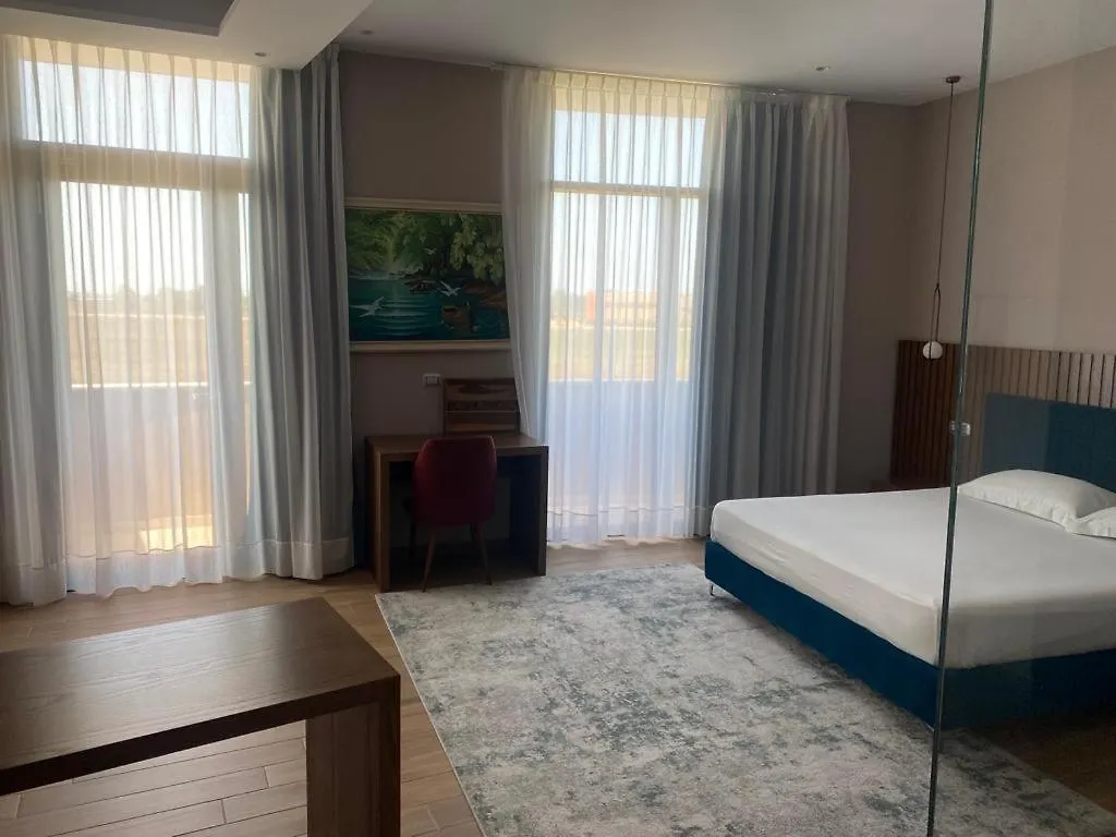 Hotel Vila Aleksander 1 Shijak Albania